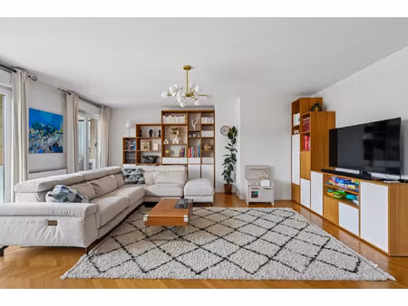 appartement de luxe à louer dans le quartier faidherbe-pasteur