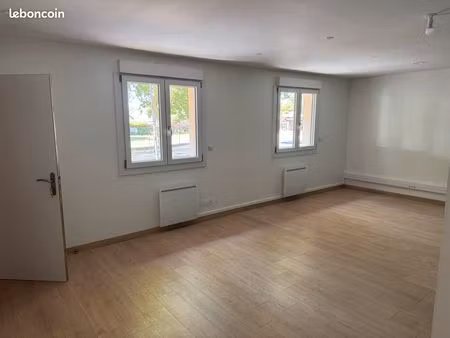 location bureau quetigny 27m2 + 30m2