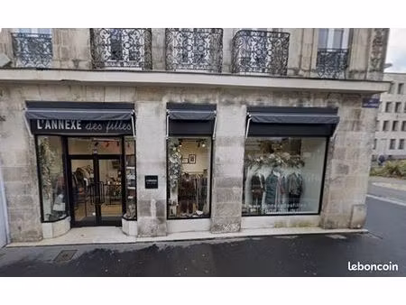local commercial 52 m² rochefort