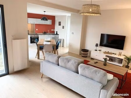 t4 charmant spacieux bon emplacement avec jardinet