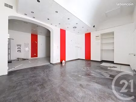 local 80 m²