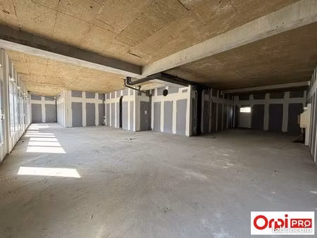 local commercial 162 m²