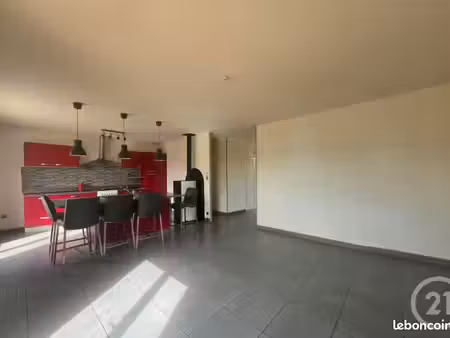 maison 4 pièces 82 m²
