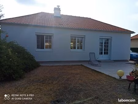 maison 65m2 à criquebeuf sur seine  616m2   terrain arboré sans vis à vis. agence immobili