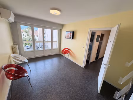 appartement / cabinet dentaire à vendre  gaillard  98 m2  4