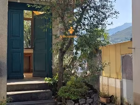 maison de ville atypique avec vue sur les montagnes – quartier historique de lourdes