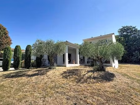 rouffiac-tolosan : maison familiale t6 dans un environnement privilégié