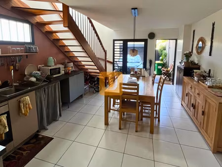 maison f4 au coeur de la ville du port