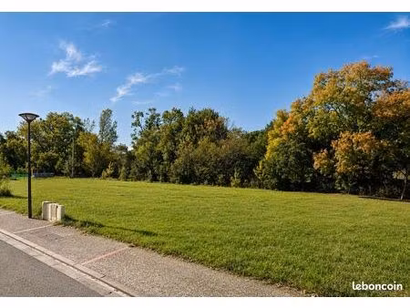 terrain à bâtir 510 m2 au coeur de villefranche de lauragais 31290