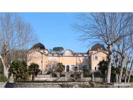2 appartements dans un château