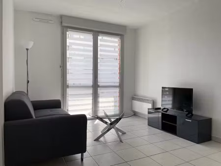 location meublée appartement 2 pièces 33.05 m² à toulouse (31000)  700 €