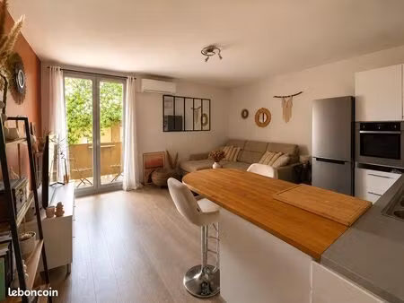 t2 patte d’oie 42m2 balcon parking cave