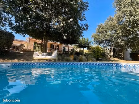 maison plain-pied  piscine  grand terrain sans vis-à-vis -fournès 30210 -360000 euros
