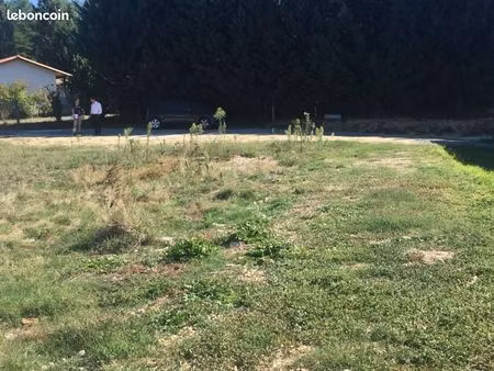 terrain 605 m² marsas