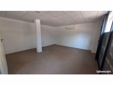 bureau 25m² rives du lez