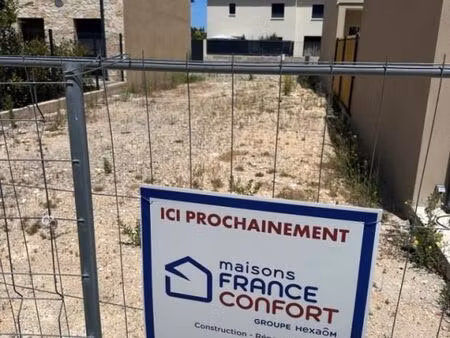 terrain 160 m² sauteyrargues