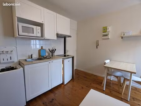 studio 1 pièce 18 m²