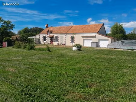 maison 180 m² 4 ch piscine couverte 19650 m² terrain