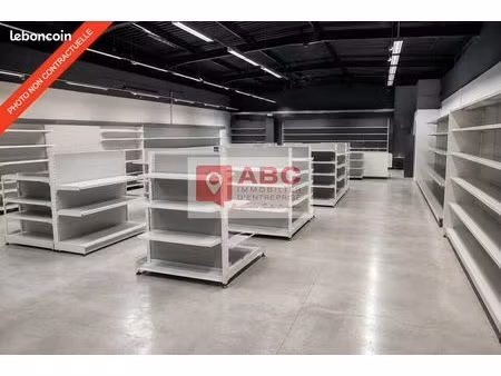 local commercial 446 m² saint-aunès