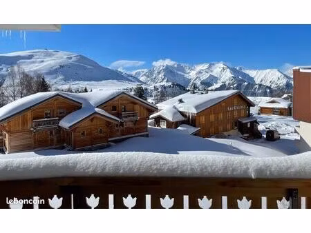 retour skis aux pieds – appartement emplacement d exception -35 m² – quartier des bergers 