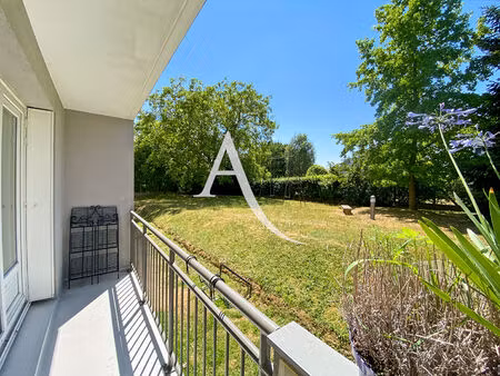 vente appartement 4 pièces  74.00m²  bois