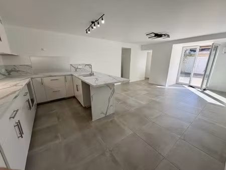 location appartement 3 pièces 61 m² à aix-en-provence (13290)