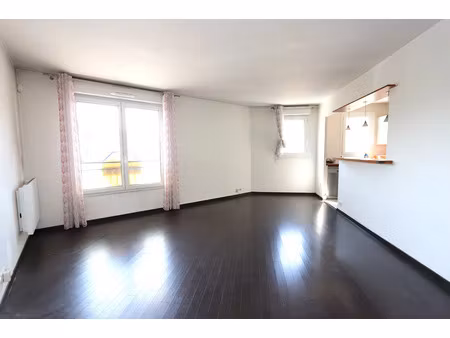 location appartement 3 pièces 65 m² à mandres-les-roses (94520)