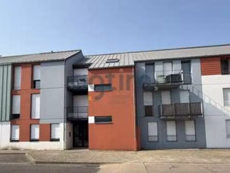 vente appartement t1 à montaigu (85600) : à vendre t1 / 33m² montaigu