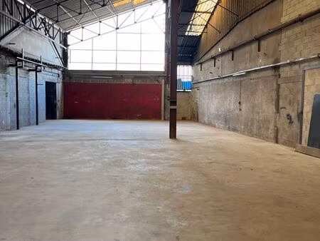 entrepôt et bureaux la brede 446m² proche a62