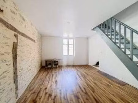 vente maison à nyoiseau (49500) : à vendre / 127m² nyoiseau