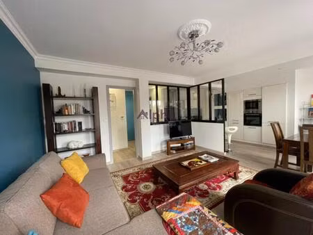 superbe t2 meuble en hyper centre