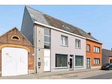 instapklaar handelsgelijkvloers met terras