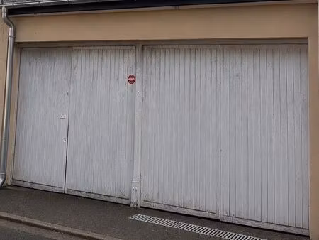 grand garage 55m2