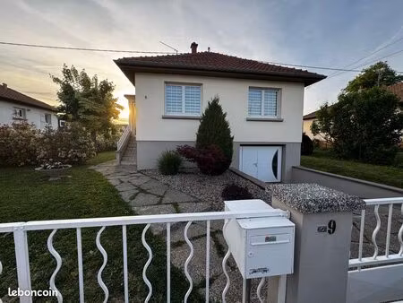 charmante maison individuelle rénovée avec sous-sol total  dépendances et grand jardin  en