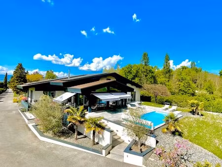direct propriétaire - propriété d’exception au bord du lac léman villa contemporaine de 42