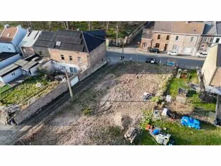 terrain à bâtir idéalement situé avec projet accepté