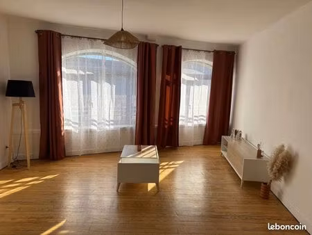 à louer - superbe t3 meublé de 82m2 - laragne montéglin
