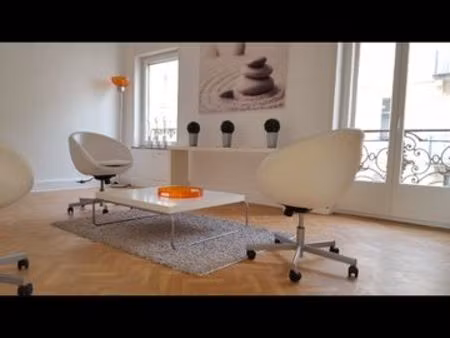 charmant et spacieux f2 quartier calme- à 30 m. de la pépinière et à 100 m. de la vieille 