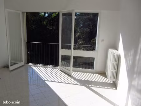 beau studio à senlis