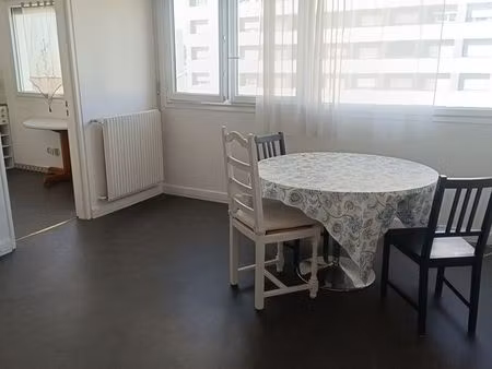 appartement 2 pièces 42 m2 vitry