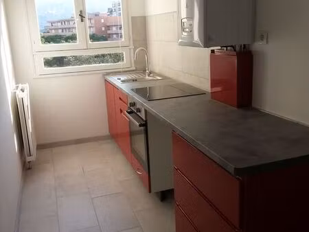 appartement 2 pièces - 49 m2 - 5ème étage