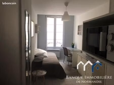 studio 1 pièce 17 m²