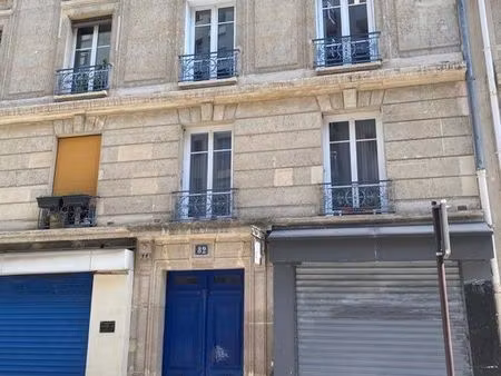 location cave 2m2 - paris 18