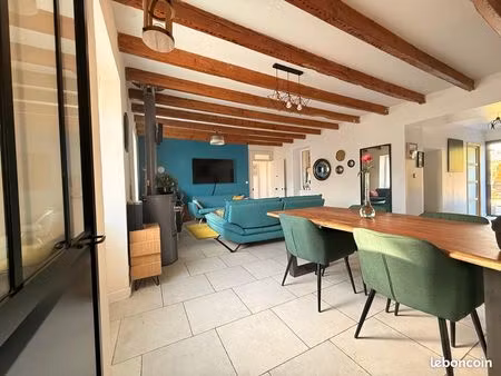 maison 150 m2 - 8 pièces et jardin - zola-repos de chasse