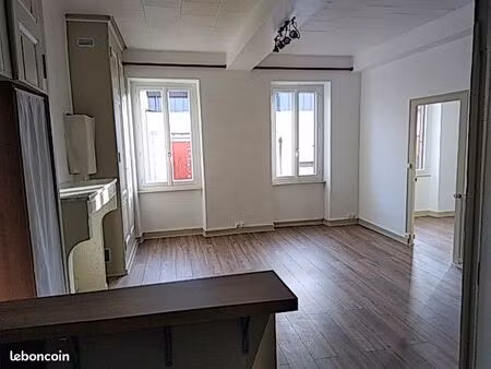 appartement 3 pièces - 64m² - proche centre