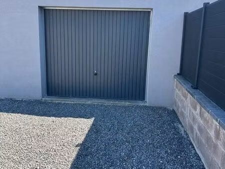 garage au calme