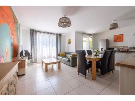 appartement 3 pièces 66m² - balcon