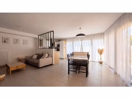 maison chambray les tours 5 pièce(s) 102 m2