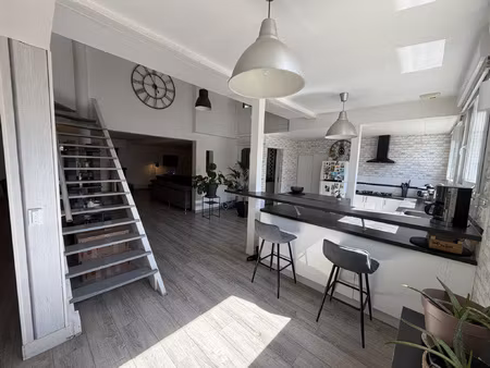 magnifique loft contemporain aux volumes exceptionnels val