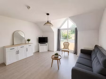 location meublée maison 1 pièce 26.8 m² à guerande (44350)  500 €